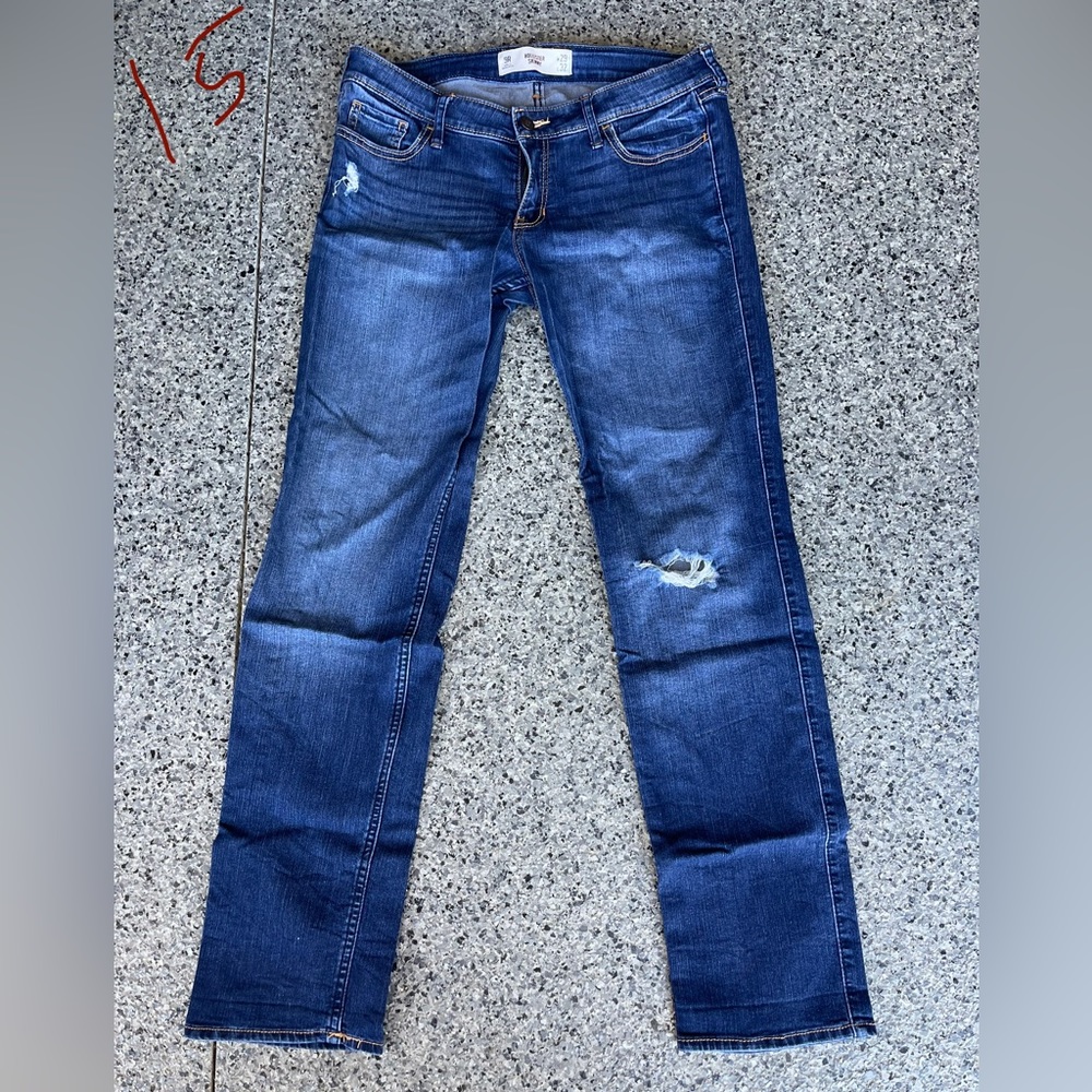 Hollister skinny size 29